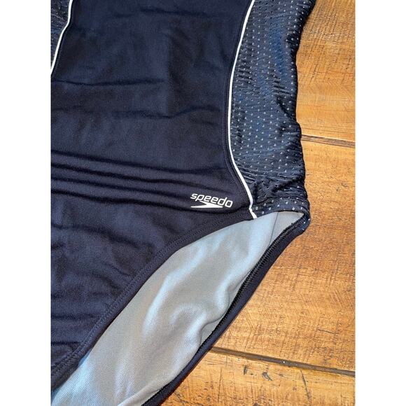 Womens Speedo Black White Mesh Contrast‎ Thin Strap HydroForm 1pc Swim Suit 8 - Picture 3 of 9